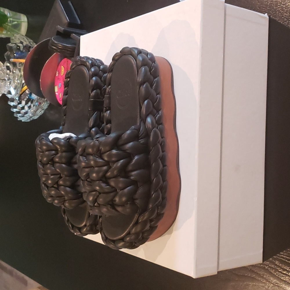 NWB! Chloe Wavy Leather Platform Slides 6/ 36